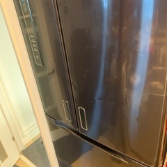 東芝　GR-D55F 548L 冷蔵冷凍庫の画像