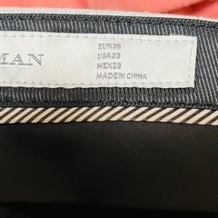 ZARA MAN  パンツの画像