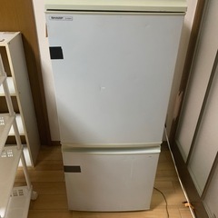 【冷蔵庫】引越しで必要ない為、譲ります。