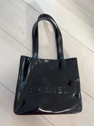 CHANEL エナメルトート