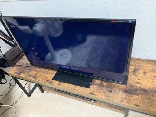 液晶テレビ　32インチテレビ台付き