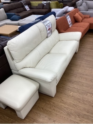 KH-83【新入荷　リサイクル品】本革2シーターソファ　アイボリー