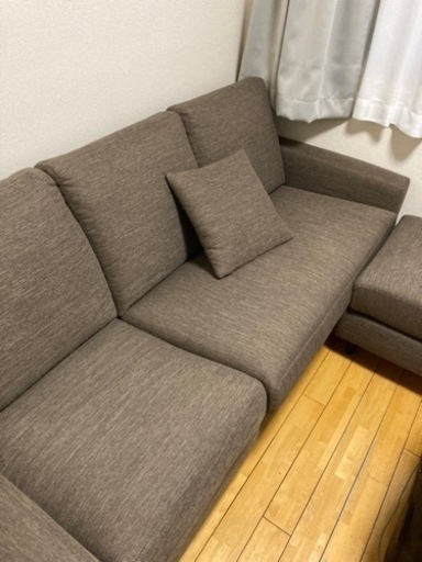 ほぼ新品ニトリのカウチソファ