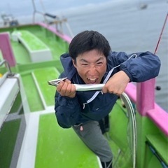 働きませんか？日給14000円