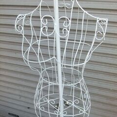 J784　ワイヤートルソー（マネキン）女性タイプ　9号？