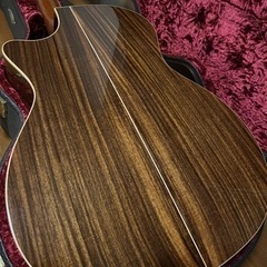 Taylor 814 V classの画像