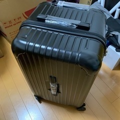 スーツケース黑の画像