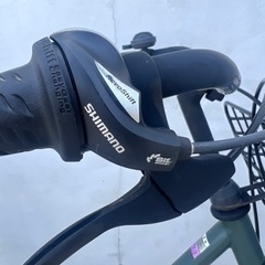 【美品】 BOLDLINE -L 26インチ 6段変速 オートライト ママチャリの画像