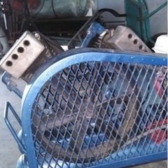 コンプレッサー　定価約20万円の画像