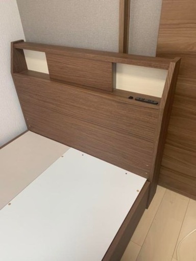 ニトリ クイーンサイズベッド