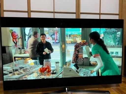 Hisense 55E8000 有機ELテレビ　55インチ