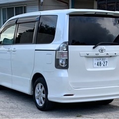 🌏トヨタヴォクシー🌏ナビ、TV、ETC、Bカメラ🌏両側パワースライドドア🌏パドルシフト🌏車検長い🌏の画像