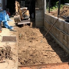 ミニユンボでの作業　ユンボ　抜根　整地 - 秩父市