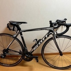 ロードバイク フルカーボン SCOTT 電動ギア Di2の画像
