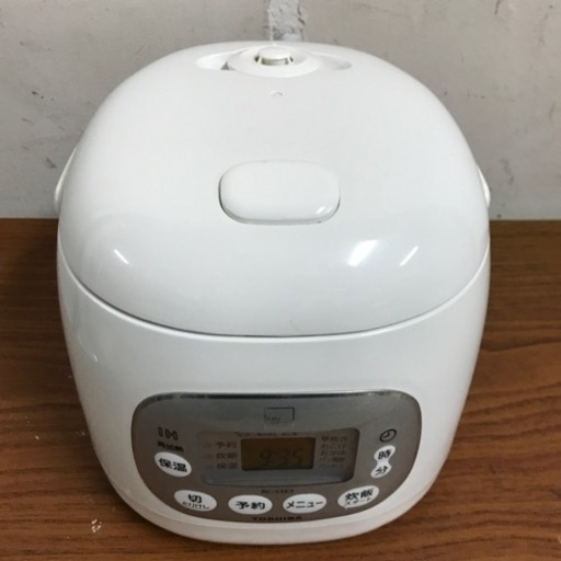 ロ2308-612 東芝　IHジャー炊飯器　RC-5XE3  3合　動作確認済　傷、汚れあり　2016年製