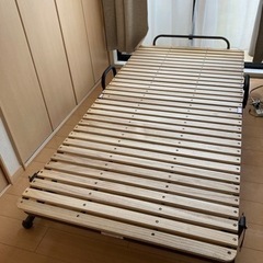 折りたたみシングルベッド(値下げ交渉受付中)