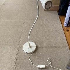 IKEA ワークランプ　の画像