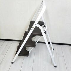 T【コレ見て】B　 折り畳み3段ステップ　鉄製　脚立　片梯子　ブラウンの画像