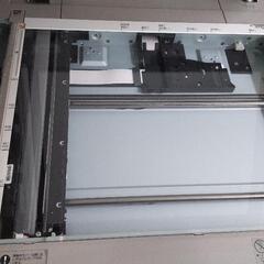 受け渡し予定者さん決まりました！　　　　　　　フルカラーレーザープリンターCANON　iＲ-ADV C3330Fタッチパネル・Wi-Fi対応・A3複合機（ 完動品）中古　引き取れる方にさしあげますの画像
