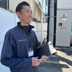 ★事務未経験歓迎★  買い取ったアイテムの出品業務が中心です。 9/1リニューアルオープン！！長期歓迎！ 交通費支給！ 主婦・主夫歓迎！ 学歴不問☆の画像