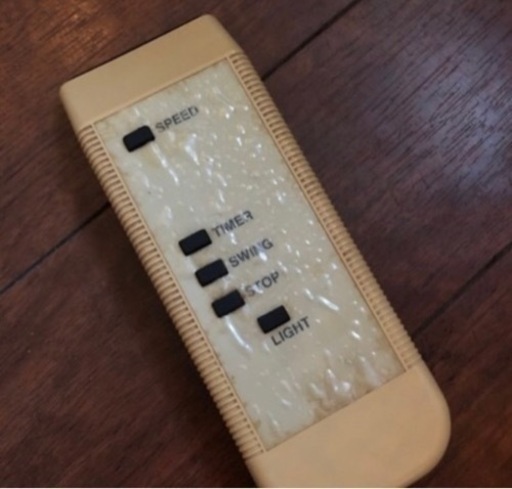 レトロ扇風機　３枚羽