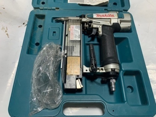 makita マキタ 常圧 50mm 仕上釘打機 AF502N 