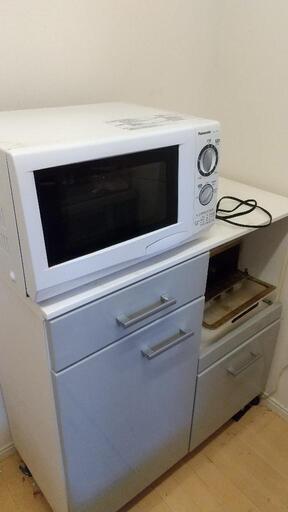 食器棚　1〜2人暮らしサイズ