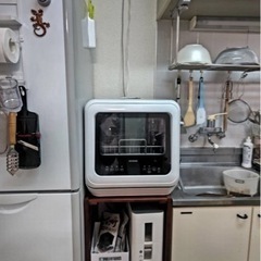 ☆2021年製☆美品☆ アイリスオーヤマ食洗機・食器洗い乾燥機 の画像