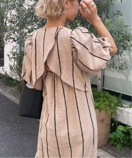 ストライプバックオープンワンピース