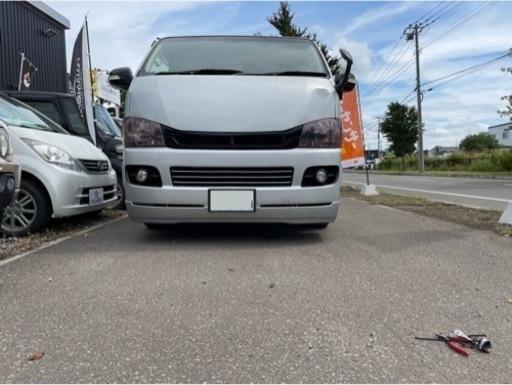 ハイエース　フロントリップ　ESSEX製