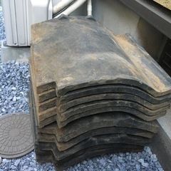 アンティーク　屋根瓦　雑木の庭　和風庭園