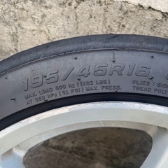 P1レーシング 16インチ 7.5J＋12 5H PCD114.3（値下げ）の画像