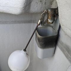 カワエースポンプ付受水槽タンクの画像