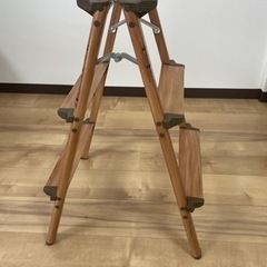 脚立　3段　高さ700mm