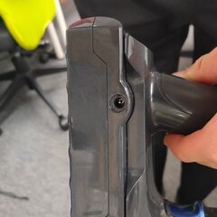 ハンディ掃除機（バッテリー不良）の画像
