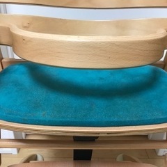 カトージ 木製ベビーハイチェア ファニカの画像