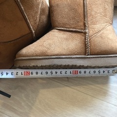 ムートンブーツ　19cmの画像