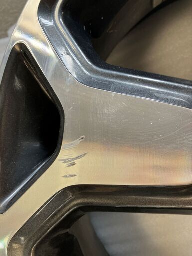 スズキ純正　ハスラー　タイヤホイール 15×41/2J 4穴　傷あり　1本