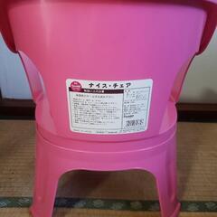 キティーちゃんのこどもイスの画像