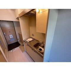 💙💙フリーレント1ヶ月付き😍敷礼０！《1R》さいたま市🐻一人暮らしの方、単身者向け！ドラックストア＆コンビニ徒歩圏内！室内洗濯機置場！収納有り！お風呂＆トイレ別！💙💙投稿ID : 146431 − 埼玉県