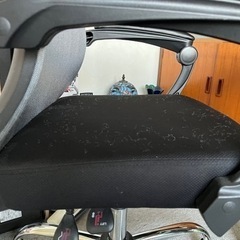 デスクチェア(背もたれ部分メッシュ/ハイバック)の画像