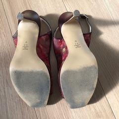 DIANA ダイアナ　バックストラップサンダル　23センチ　限定もの　一番人気の画像