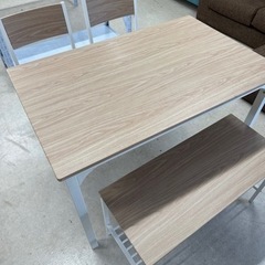 ダイニング4点セットの画像