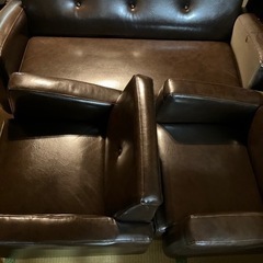 ソファセットです　引取りに来て下さる方限定で無料で差し上げますの画像