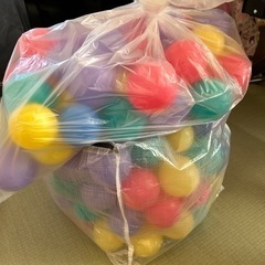 無料で譲ります！ボールプールのボールの画像