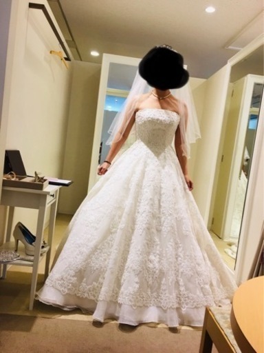 ウェディングドレスタキシードのセット　ワタベウェディング