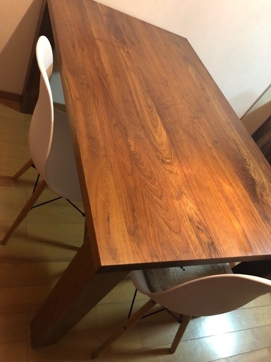 IKEA ダイニングテーブル