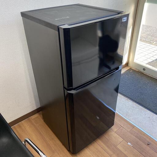 【8/31受け渡し予定あり】埼P♪ 大特価！！ Haier ハイアール 106L 2ドア冷凍冷蔵庫 右開き シャワー冷却方式採用 耐熱性能天板 JR-N106H-K