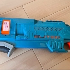 ナーフ エリート2.0のウォーデンの画像