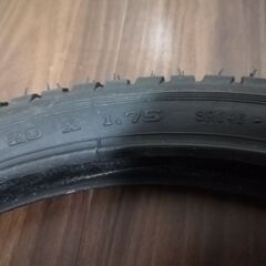 自転車　タイヤ　20インチ　2本の画像